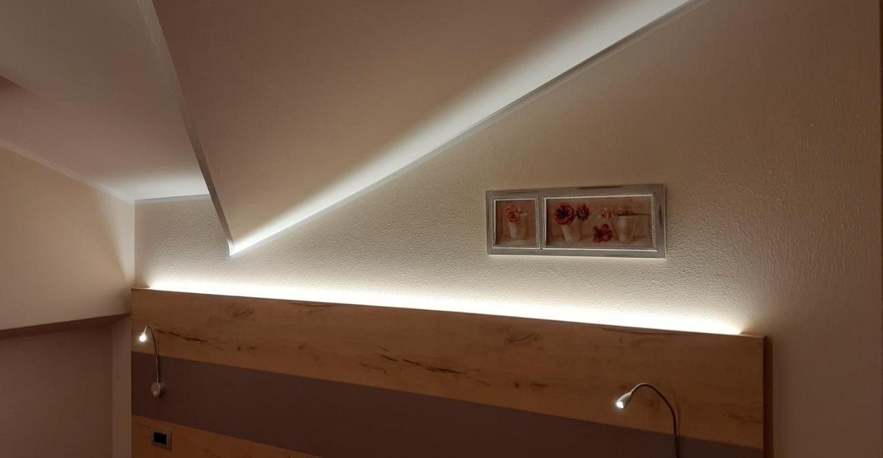 Hotel Des Alpes Кастьоне-делла-Презолана Экстерьер фото