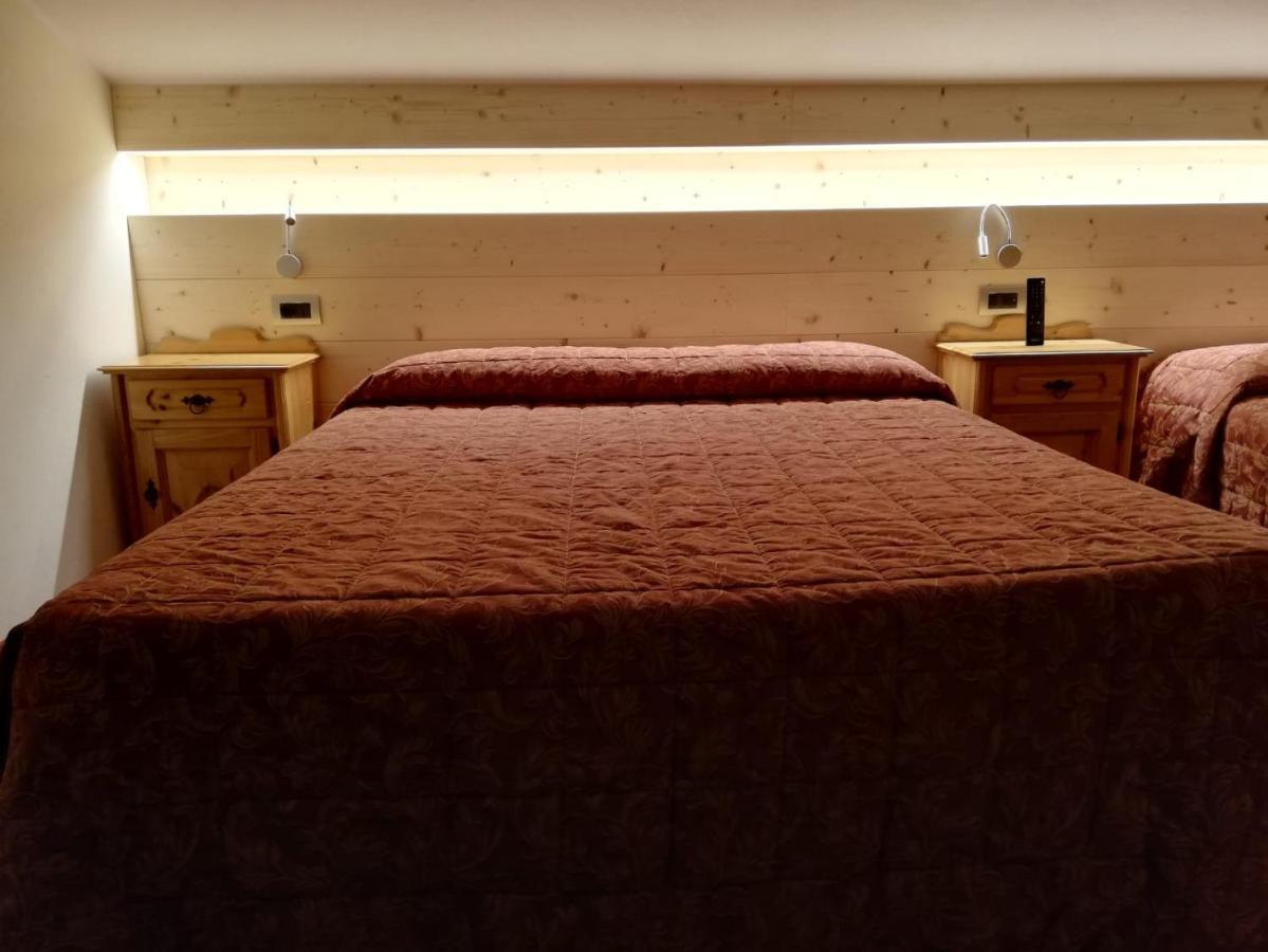 Hotel Des Alpes Кастьоне-делла-Презолана Экстерьер фото