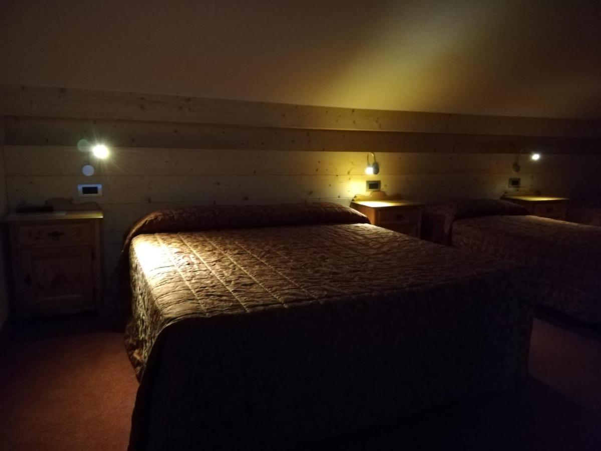 Hotel Des Alpes Кастьоне-делла-Презолана Экстерьер фото
